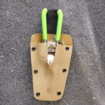 pruner holder with tool