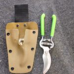 pruner holder with tool